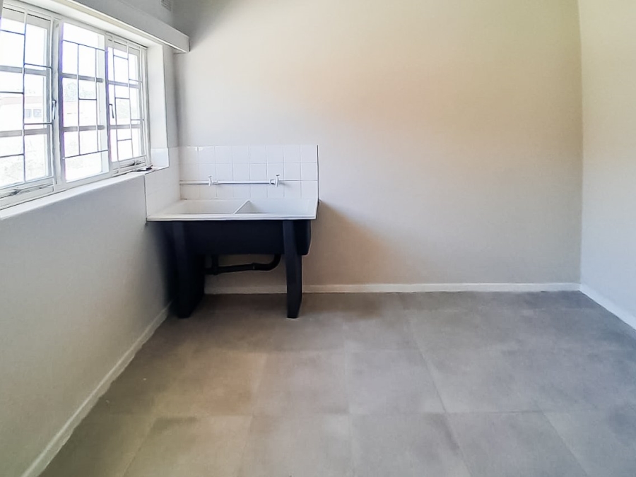 6 Bedroom Property for Sale in Port Nolloth Northern Cape